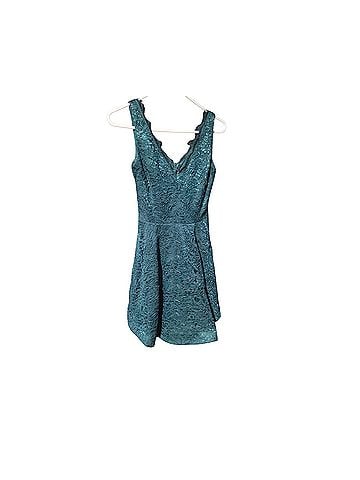 B. Darlin Casual Dress (view 1)