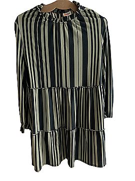 Lularoe Casual Dress (view 1)