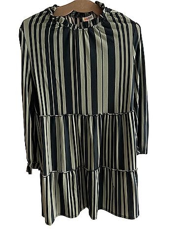 Lularoe Casual Dress (view 1)