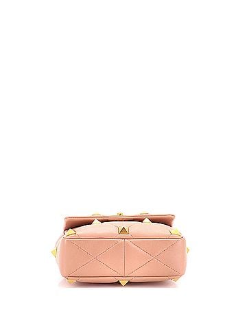 Valentino Garavani Roman Stud Flap Bag Quilted Leather Medium (view 2)