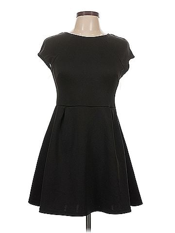 Romeo & Juliet Couture Romeo &amp; Juliet Couture Casual Dress (view 1)