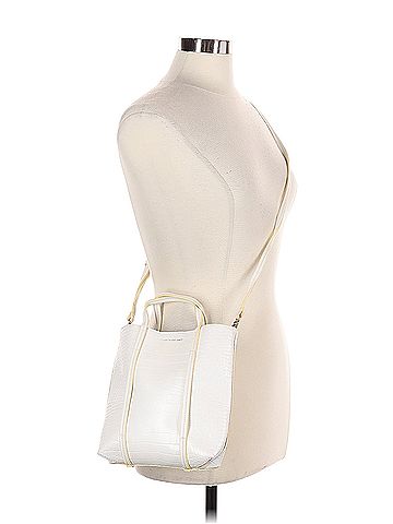 Elizabeth and James Elizabeth And James Crossbody Bag (view 2)