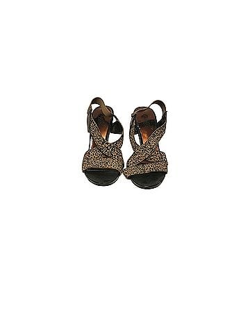 Carlos Heels (view 2)