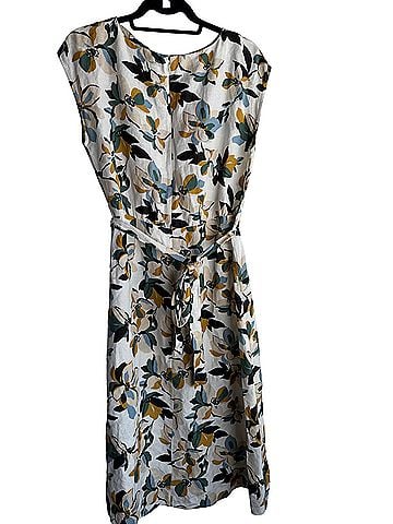 Ann Taylor Casual Dress (view 2)