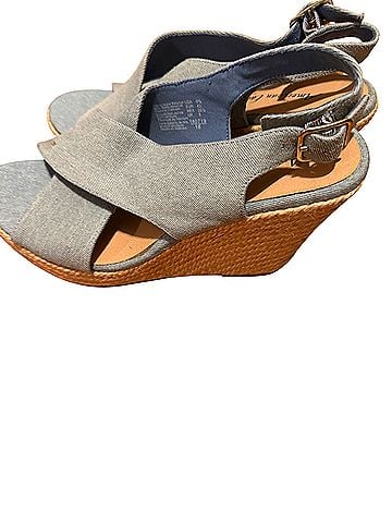 American Eagle Outfitters Wedges (view 1)