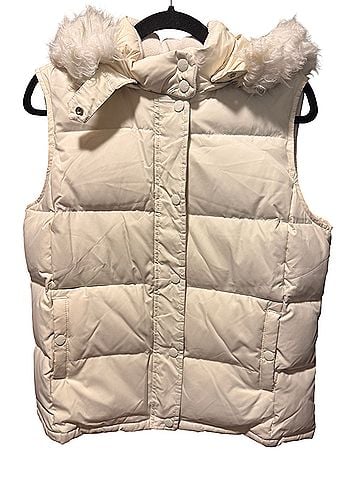 Gap Vest (view 1)