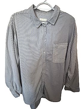 American Eagle Outfitters Button-Down Shirt (view 1)