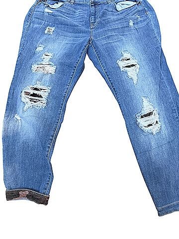 Judy Blue Jeans (view 1)