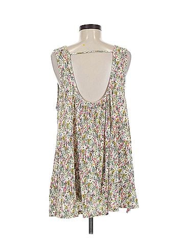 Natural Life Sleeveless Top (view 2)