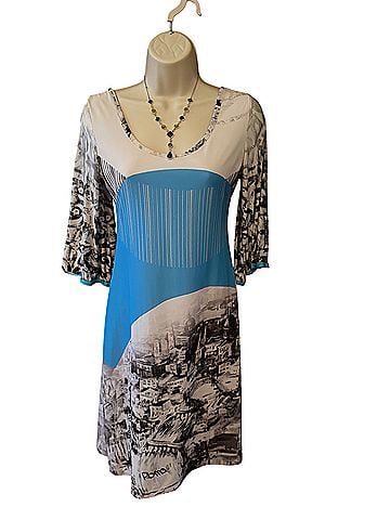 Save The Queen Casual Dress (view 1)