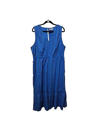 Genuine Sonoma Jean Company Casual Dress (view 1)