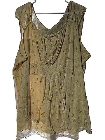 Venezia Sleeveless Blouse (view 1)