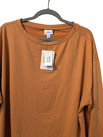 Lularoe nora top Long Sleeve T-Shirt (view 1)