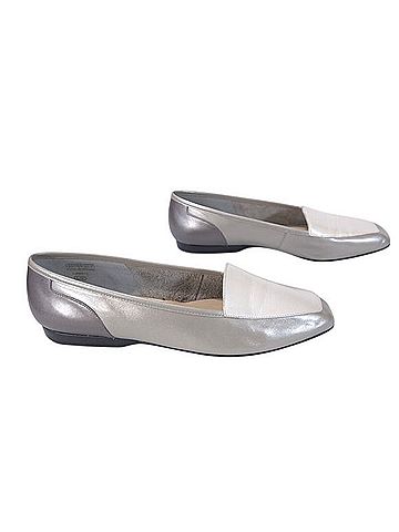 Enzo Angiolini Liberty Flats (view 2)