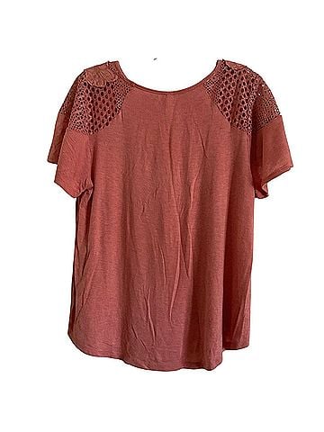 Xhilaration Short Sleeve Blouse (view 2)