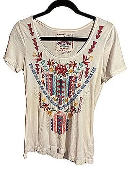JWLA Short Sleeve Top (view 1)