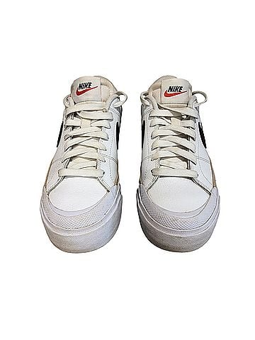 Nike Nike Women’s Court Legacy Lift Sneakers (view 1)