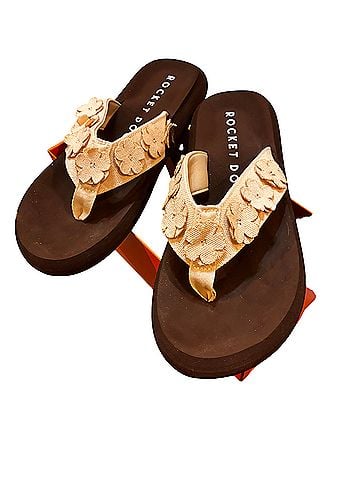 Rocket Dog Flip Flops (view 1)