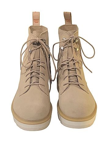 Sorel Climbing shoes (view 2)