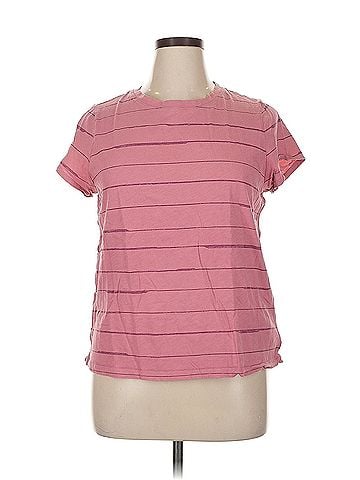 Athleta Athleta Short Sleeve T Shirt (view 1)