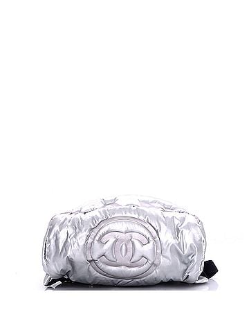 Chanel Doudoune Backpack Embossed Nylon Medium (view 2)