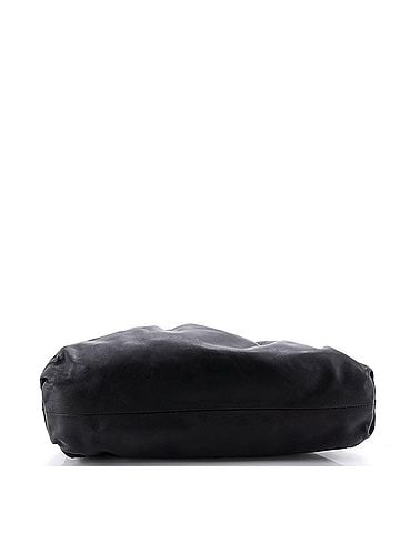 Bottega Veneta The Pouch Leather Teen (view 2)