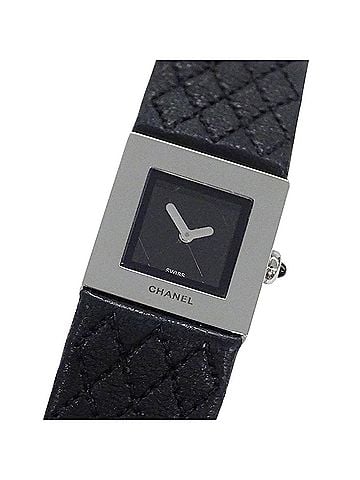 Chanel Chanel women's watch, brand name, Matelassé, quartz, stainless steel, leather strap, H0009, silver, black, square. (view 1)