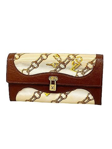 Louis Vuitton Louis Vuitton Long Wallet Monogram Charm Pochette Portemonnaie M95170 Blanc Ladies OP015657 (view 1)