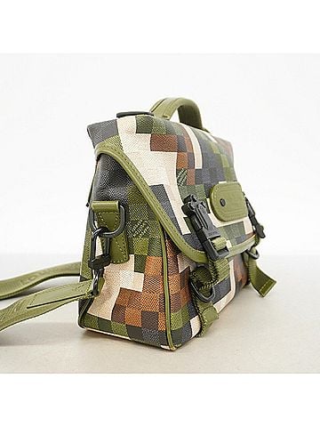 Louis Vuitton Louis Vuitton Damouflage LV Trail Shoulder Bag M24449 Green Men's P3493221 (view 2)