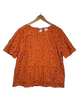 Chico's Short Sleeve T-Shirt (view 1)