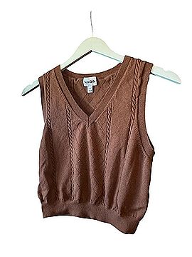 Aritzia Sun-deh Vest (view 1)