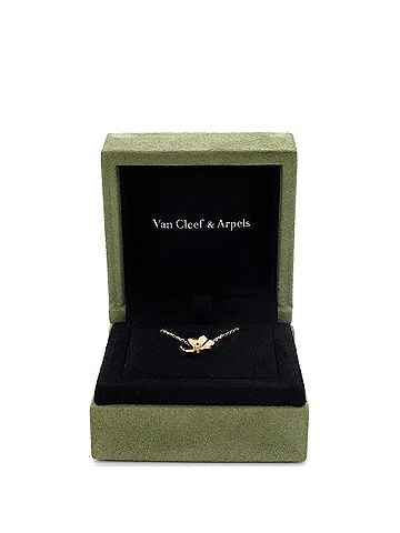 Van Cleef & Arpels Frivole Pendant Necklace 18K Yellow Gold and Diamond Mini (view 2)