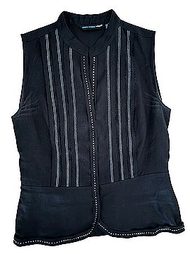 Saint Tropez West Linen Vest Sleeveless Top (view 1)