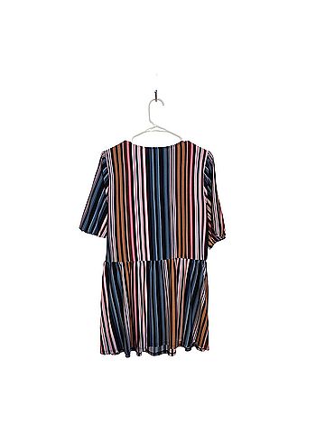 Lane Bryant Short Sleeve Blouse (view 2)