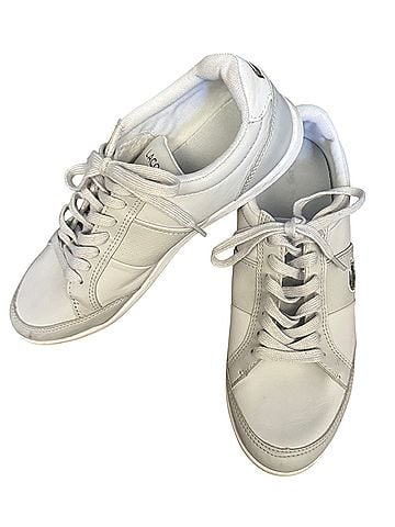 Lacoste Sneakers (view 2)