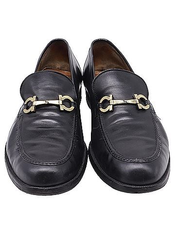 Salvatore Ferragamo Salvatore Ferragamo Gancini Loafers in Black Leather (view 2)