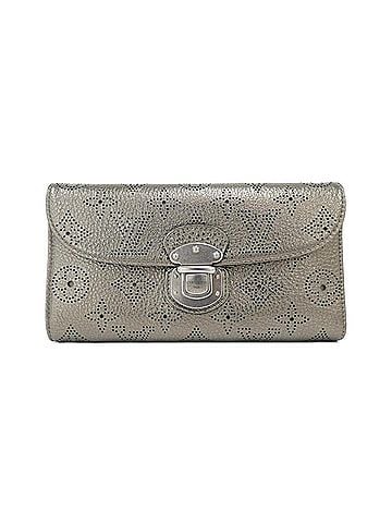 Louis Vuitton Louis Vuitton Mahina Portefeuille Amelia M95716 Wallet (view 1)