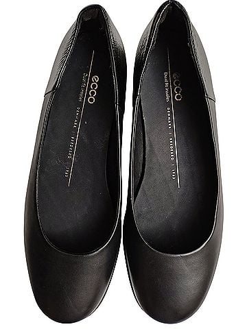 Ecco Flats (view 1)