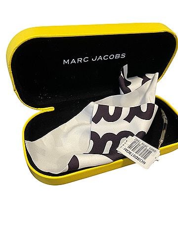Marc Jacobs Sunglasses (view 2)