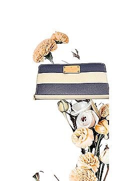 Kate Spade New York Wallet (view 1)