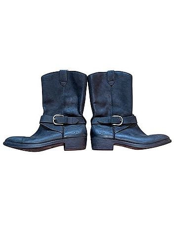 Ugg Reeza Boots (view 1)
