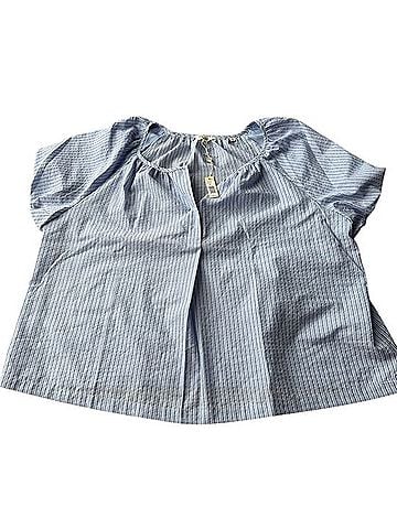 Max Studio T-Shirt (view 2)