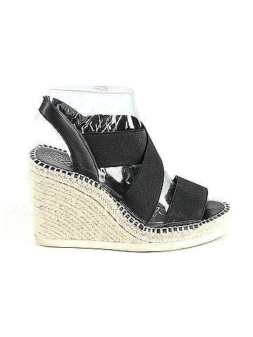 Vince Camuto Vince Camuto Wedges (view 1)