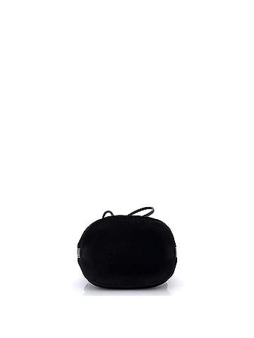 Gucci GG Marmont Bucket Bag Matelasse Velvet Small (view 2)