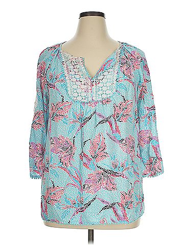Crown & Ivy Crown &amp; Ivy 3/4 Sleeve Blouse (view 1)