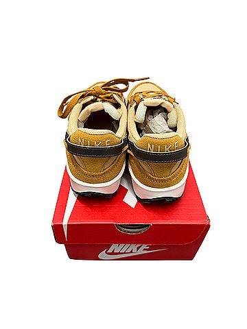 Nike Sneakers (view 2)