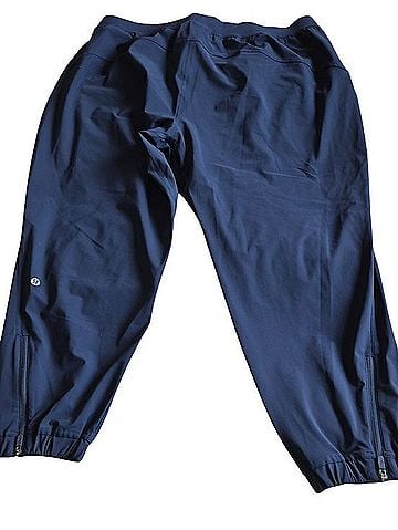 Lululemon Athletica Adapted State High Rise Jogger Casual Pants (view 2)