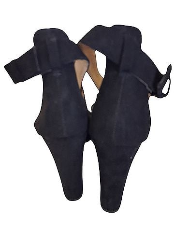 Chinese Laundry Heels (view 2)