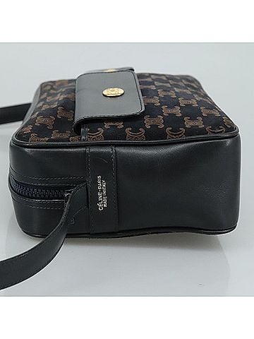 Céline Flap Shoulder Canvas Navy Canvas Shoulder Bag Bag (view 2)