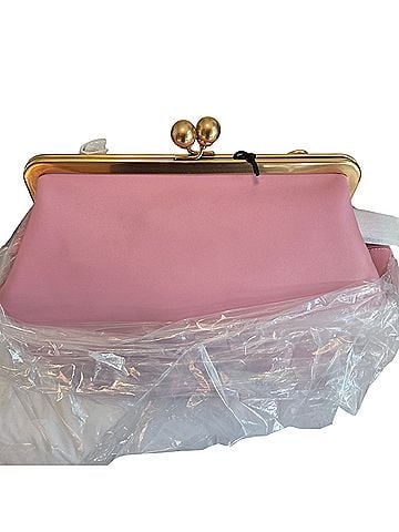 Coach COACH LARGE KISS LOCK BAG Leather Shoulder Bag (view 2)